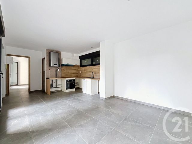 Appartement T2 à louer - 2 pièces - 36.95 m2 - VERT ST DENIS - 77 - ILE-DE-FRANCE - Century 21 Cerim