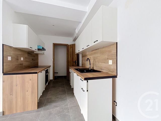 Appartement T3 à louer - 3 pièces - 58.46 m2 - VERT ST DENIS - 77 - ILE-DE-FRANCE - Century 21 Cerim