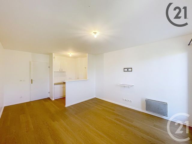 Appartement F1 à louer - 1 pièce - 28.48 m2 - CESSON - 77 - ILE-DE-FRANCE - Century 21 Cerim