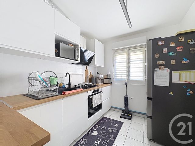 maison à vendre - 5 pièces - 86.99 m2 - COMBS LA VILLE - 77 - ILE-DE-FRANCE - Century 21 Cerim