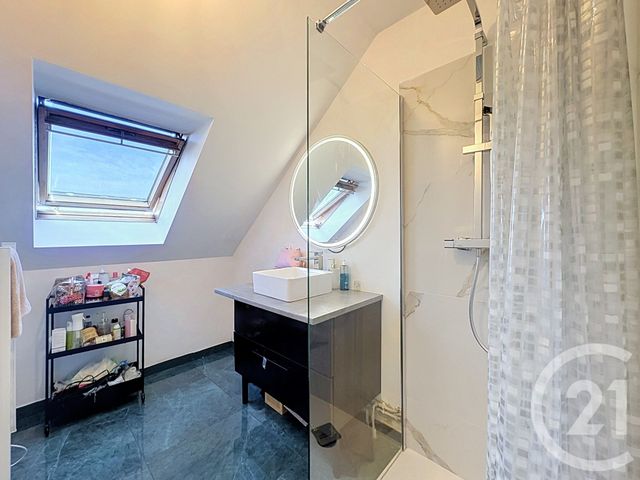 maison à vendre - 6 pièces - 107.35 m2 - MOISSY CRAMAYEL - 77 - ILE-DE-FRANCE - Century 21 Cerim